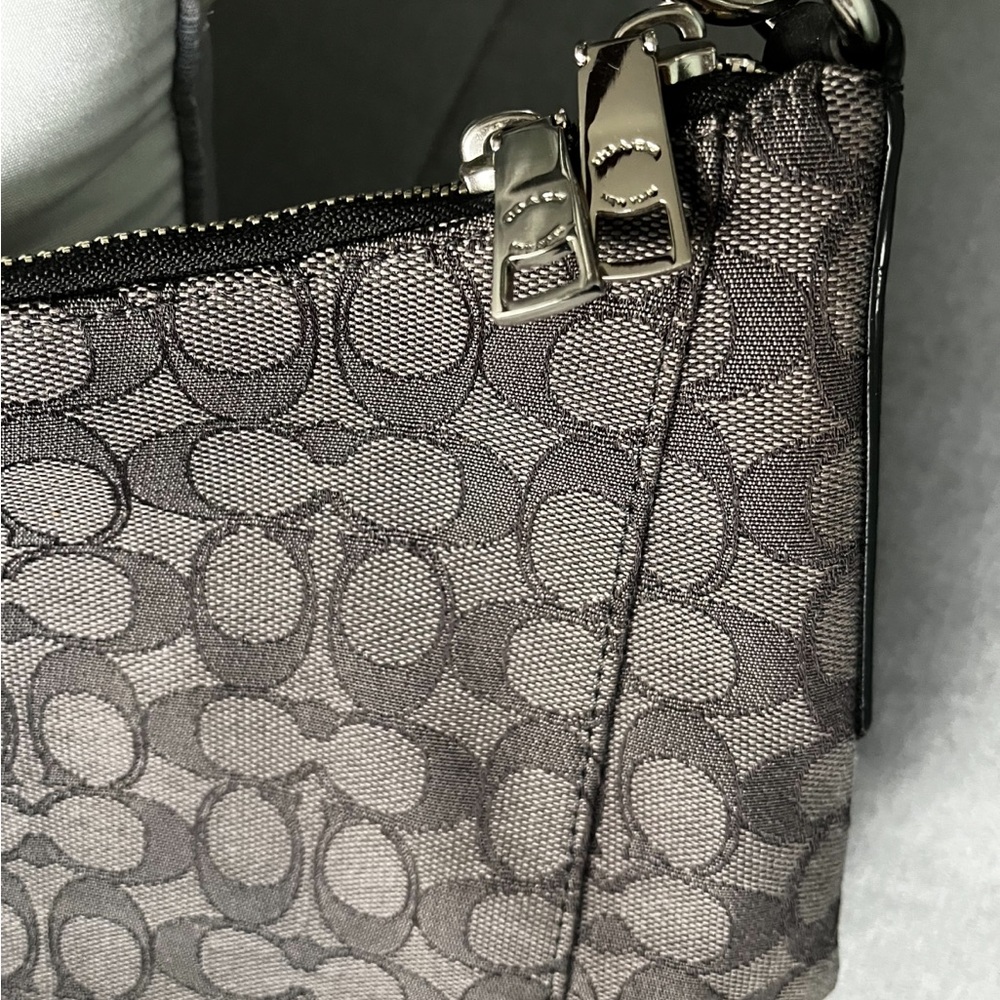 Coach Charcoal and black Signature Pattern Bag. - Picture 2 of 10
